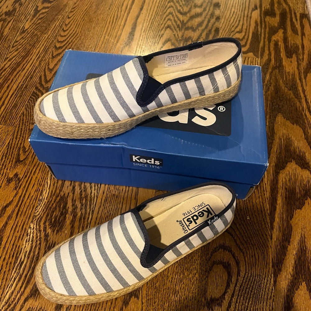 Keds Striped Espadrille Slip-On Shoes, linen, size 6. Blue and white stripes .